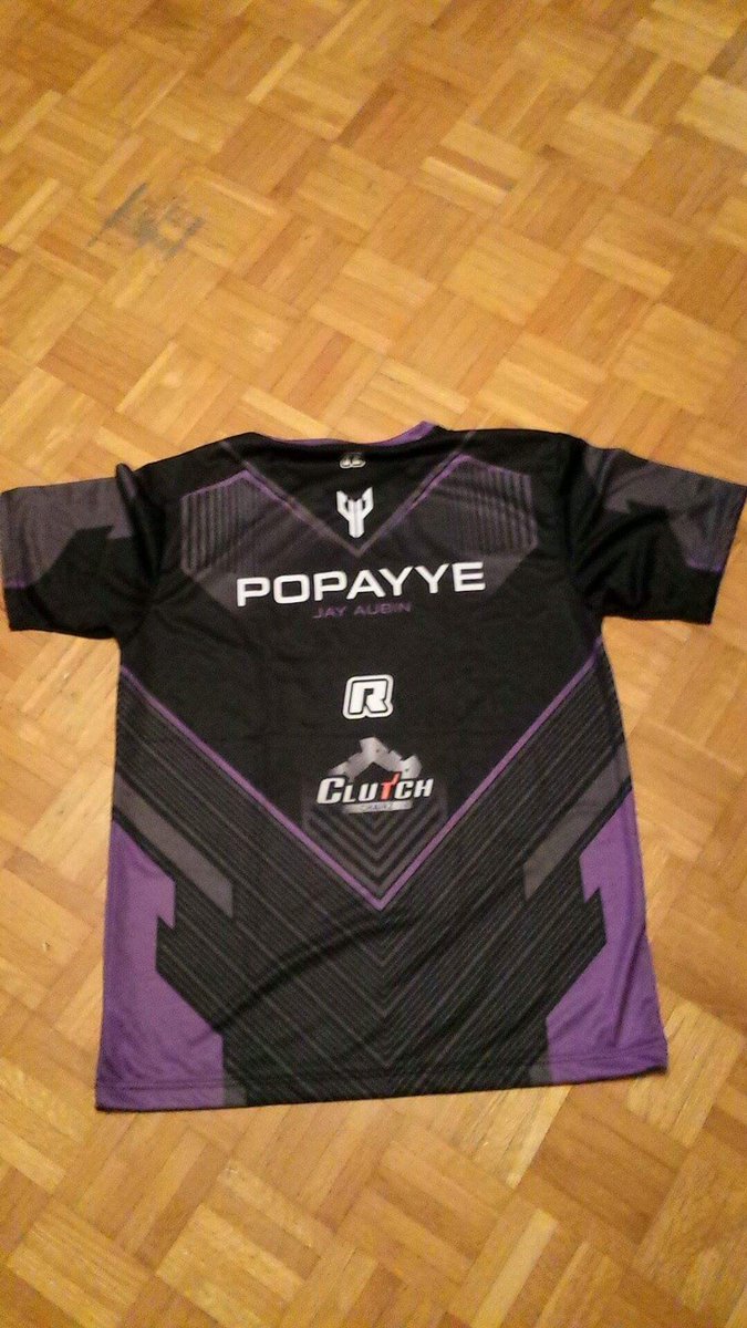 JPopayye's tweet image. Just got my jersey from @RevizeCo , pretty happy with it . Thanks!