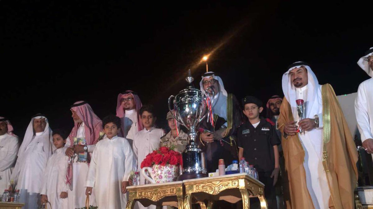 almathami_aziz's tweet photo. تشرفت مساء اليوم الخميس بحضورالحفل النهائي لدورة طبب الصيفية وكان حفل مميز وقمة في الابداع والابتكارهنئيا للجميع هذا النجاح المستحق https://t.co/J7by2oHCzN