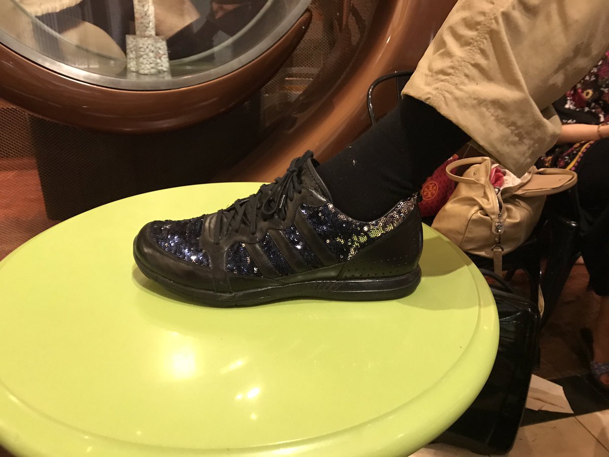 DefconHeels's tweet photo. Well @thedarktangent got some SERIOUS #shoeGame going 🔥👟🔥 #putYourBestShoeForward @defcon https://t.co/9G0SwqLQsL