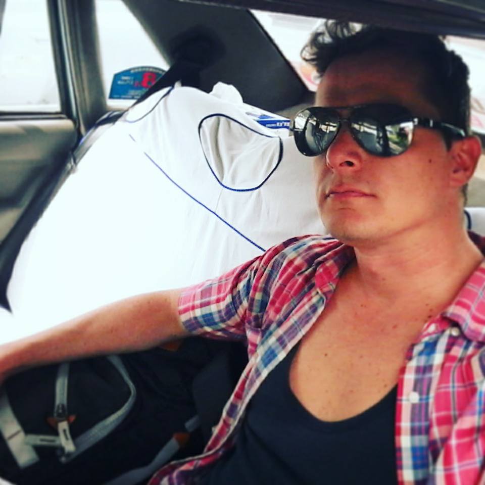 Giliam's tweet image. travelling around the city