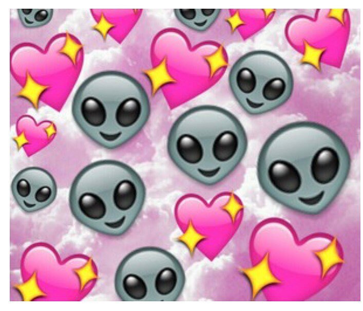 emojistuff's tweet photo. Sometimes #love can make you feel like an #alien in the #clouds #emojiworld #emoji #emojistuffdotcom #emojis #alie… https://t.co/3ktkmQC4Rl https://t.co/64JHO1IeDz