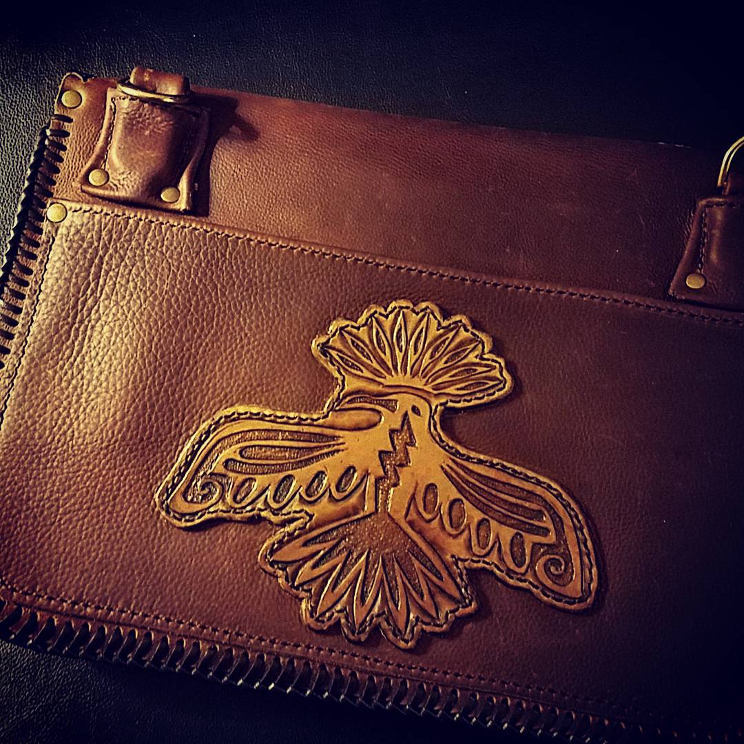 csleatherworx's tweet photo. Finished the messenger bag! https://t.co/u550pxmgR7