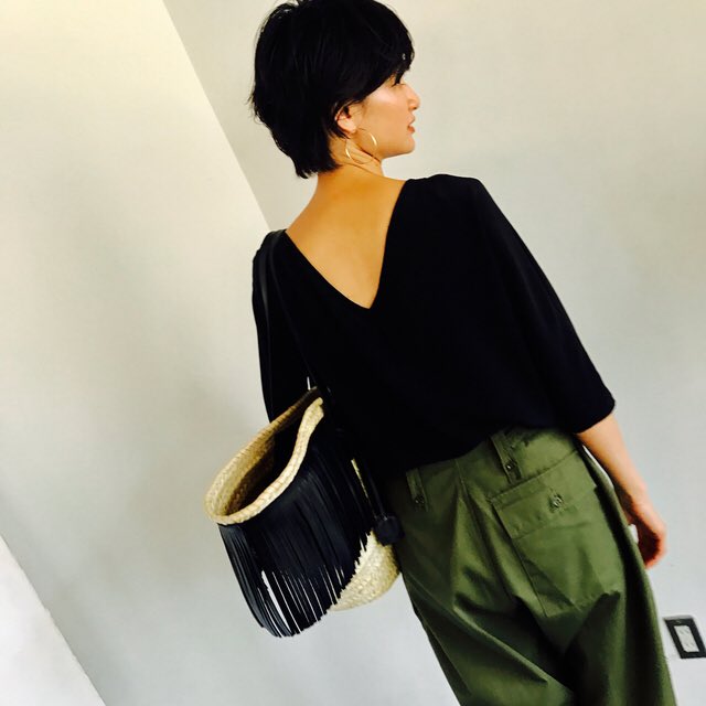 大草直子編集長もベタ褒め 人気モデル渡辺佳子さんの私服スナップまとめ