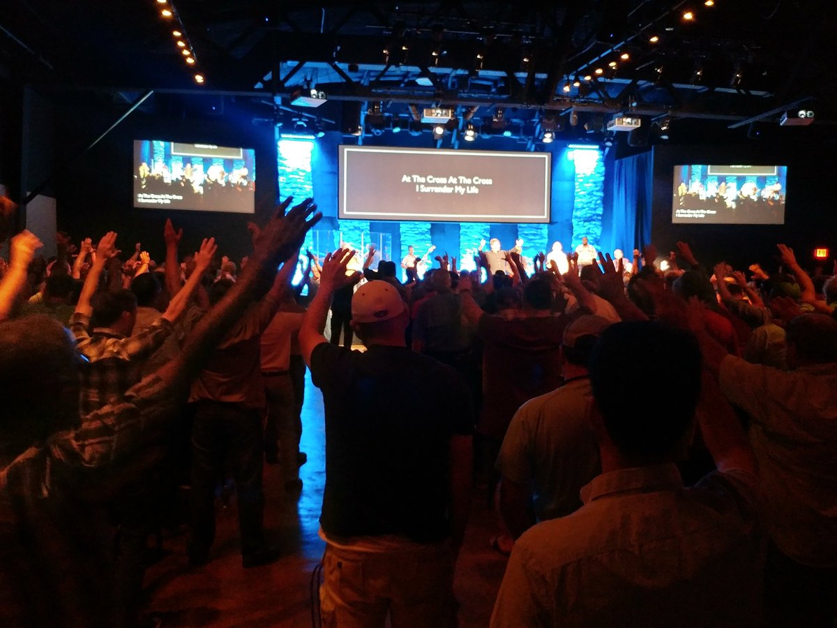 the_speakerman's tweet photo. Great kickoff to 2017 Men's Conference @coastalchurchal
300 men crying out to God. It's not too late - come be 301.
#theGulfCoastwillbeSaved https://t.co/ah0B2Hjd1l