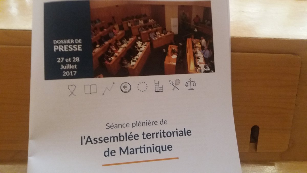 ireneacelor's tweet photo. #plénière /culture.Adopté unanimité le rapport 23. 12 000  € à l'association By4 https://t.co/Wd7Y8092dx