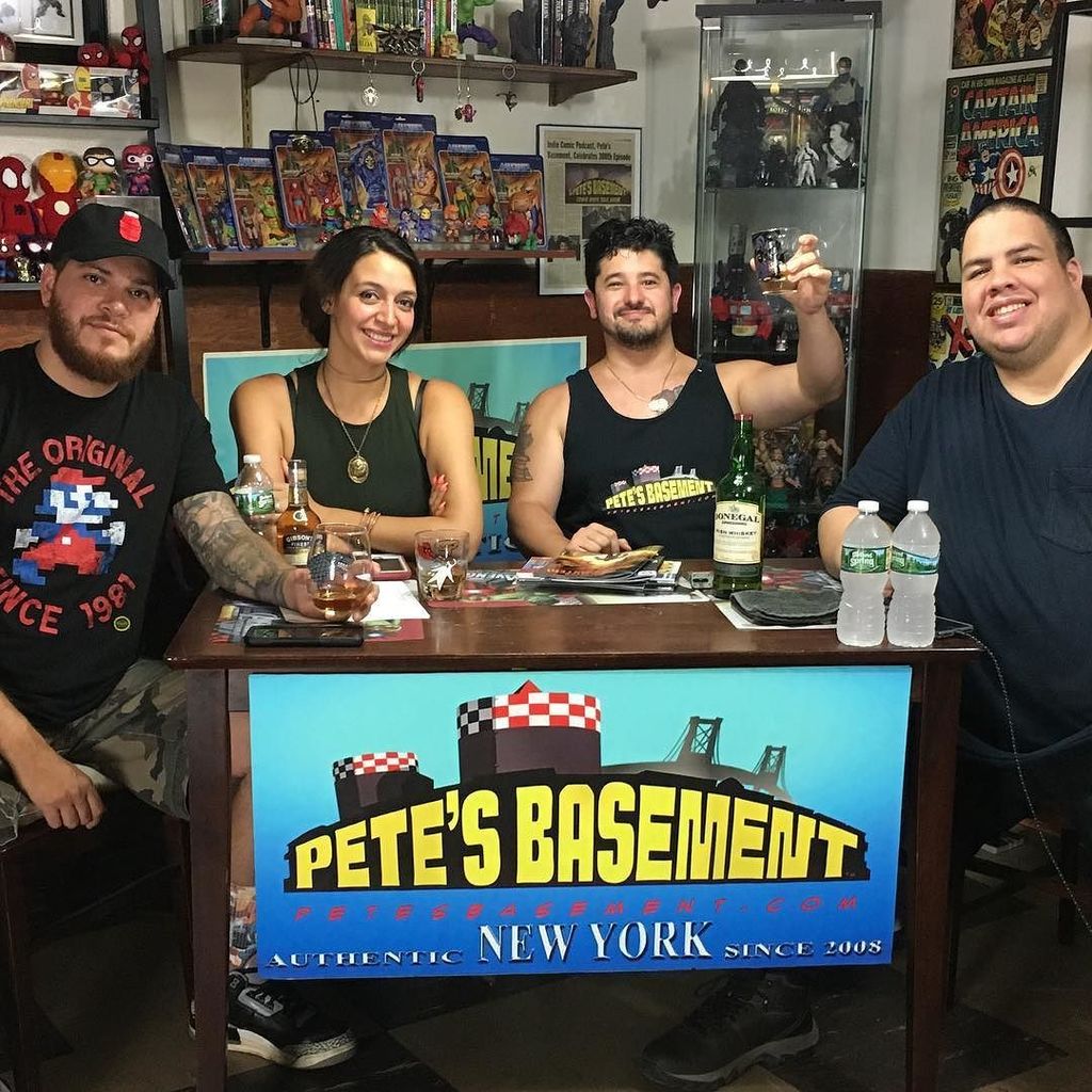 PetesBasement's tweet photo. PETE'S BASEMENT GOES LIVE IN 5!
#BEARPUNCH!!
#ShirtlessBearFighter
On tonight's episode of Pete's Basement: Trail… https://t.co/Q7KWg0cTTD https://t.co/UfqcqpBvQY