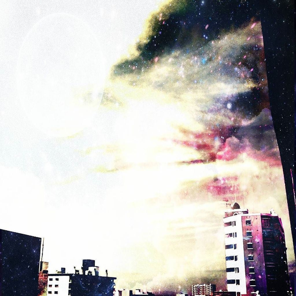 H0meMadeGarbage's tweet photo. #加工 #宇宙加工
#空 #雲 #街 #建物 #情景
#effect #spaceeffect #sky #cloud https://t.co/HyjvCkBSlz https://t.co/hD9yuySmRj