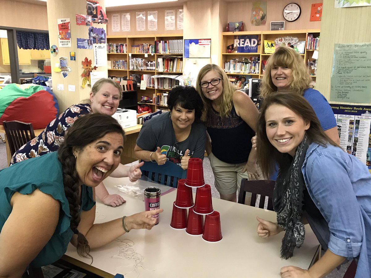 LowellElementa1's tweet photo. Teamwork makes the dream work. #warrenlearns #180msdwarren https://t.co/H4VFSALWoA