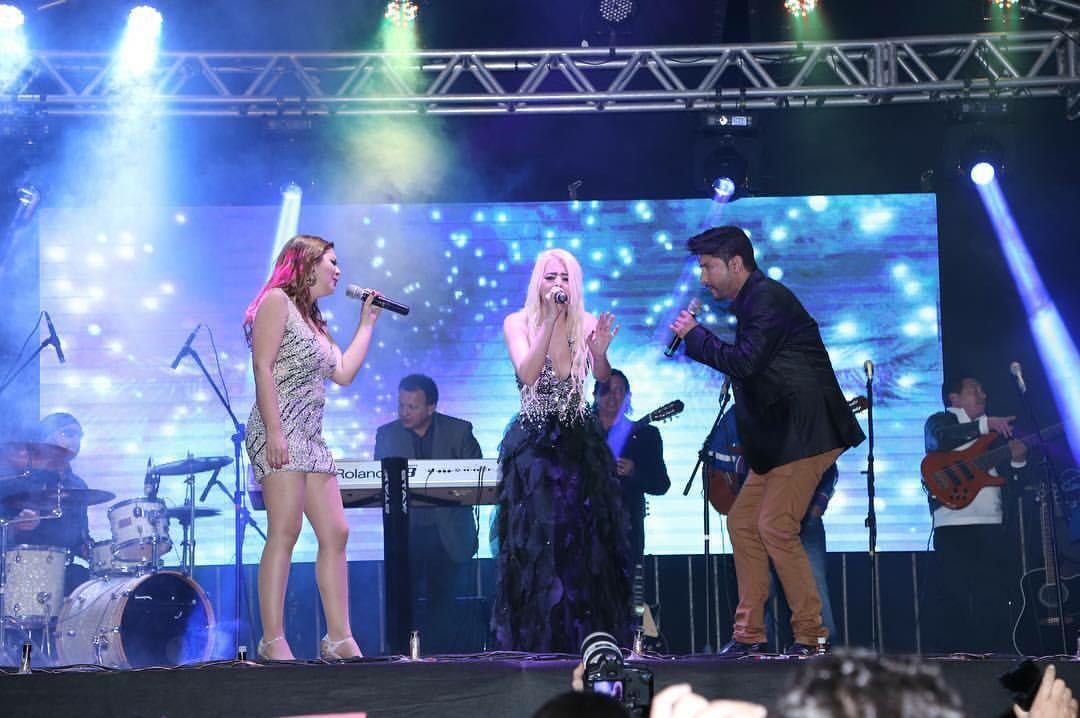 Melhor dupla sertaneja da atualidade
Participação de Keila GaGa