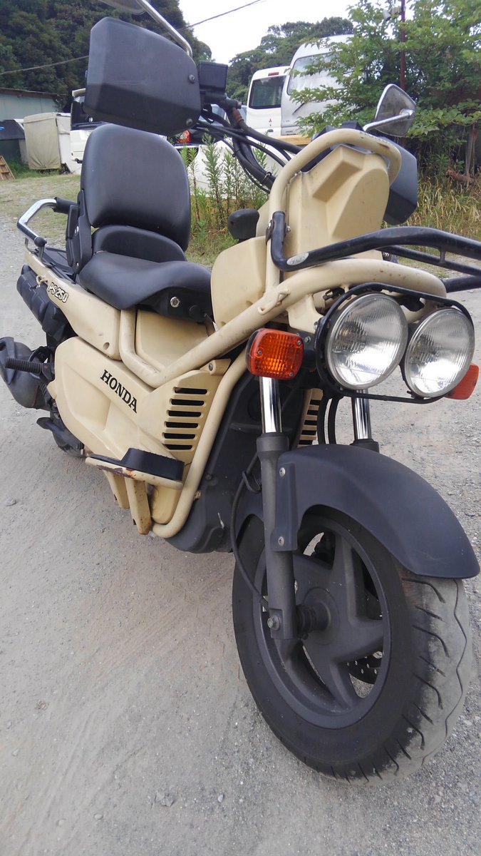 tol_110's tweet photo. PS250 後期2灯モデルうります

こちら神奈川県横須賀市
希望額18万円です

エンジンを積み換えてあり、リアがディスクブレーキ化してある変わり種です

RTしてくれた首都圏のフォロワーさんのところへは送料無料でお届けします
(無料は首都圏限定ですゴメンナサイ) https://t.co/81gc6Z7e87