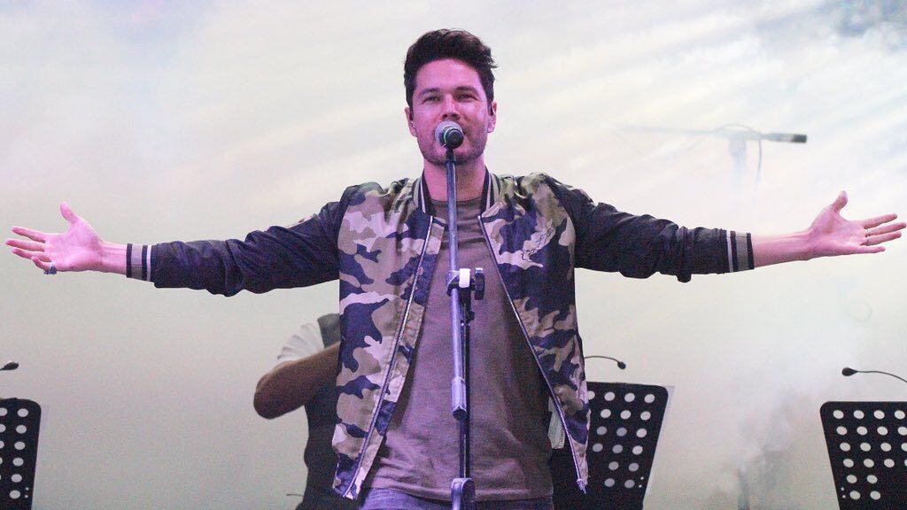 JMNM_NERIA's tweet photo. #JnSoloEnPremiosTuMundo 
Queremos a @soyjuansolo @monacoent @umartists @PremiosTuMundo @Telemundo https://t.co/XFS3UUZarQ