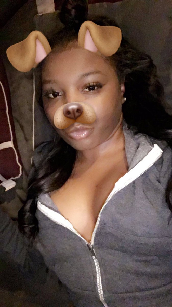 Simply_Singleee's tweet image. His Favorite Pup ♥️