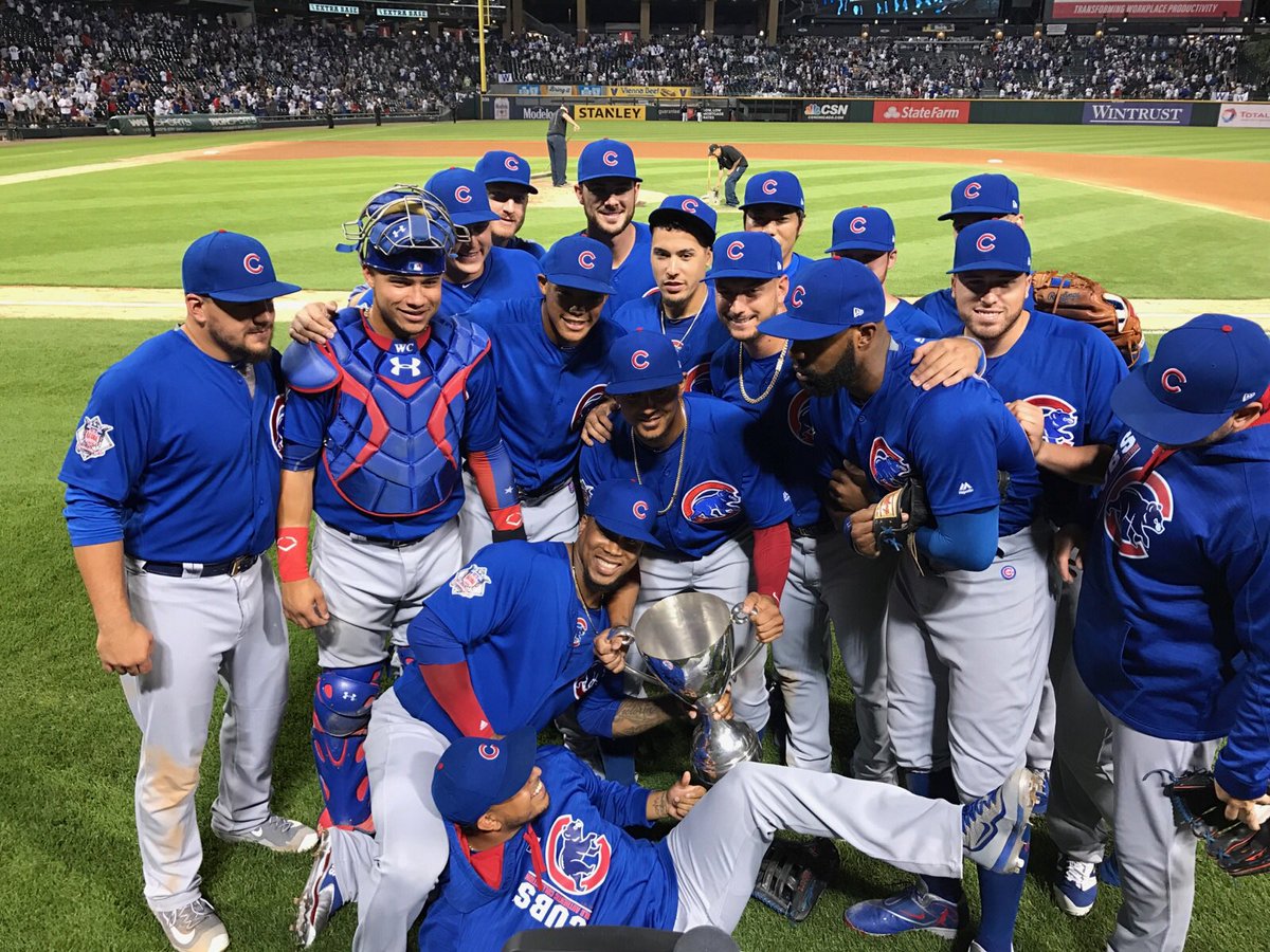 Cubs's tweet photo. Finally, the cup HAS COME BACK to the North Side! #CrosstownCup https://t.co/i4l08gb9FT