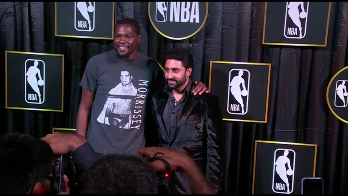 Hasan_r23's tweet photo. KD doin it big in the homeland 🇮🇳🇮🇳 #ForTheCulture 🐐 https://t.co/fwf0J4NUCN
