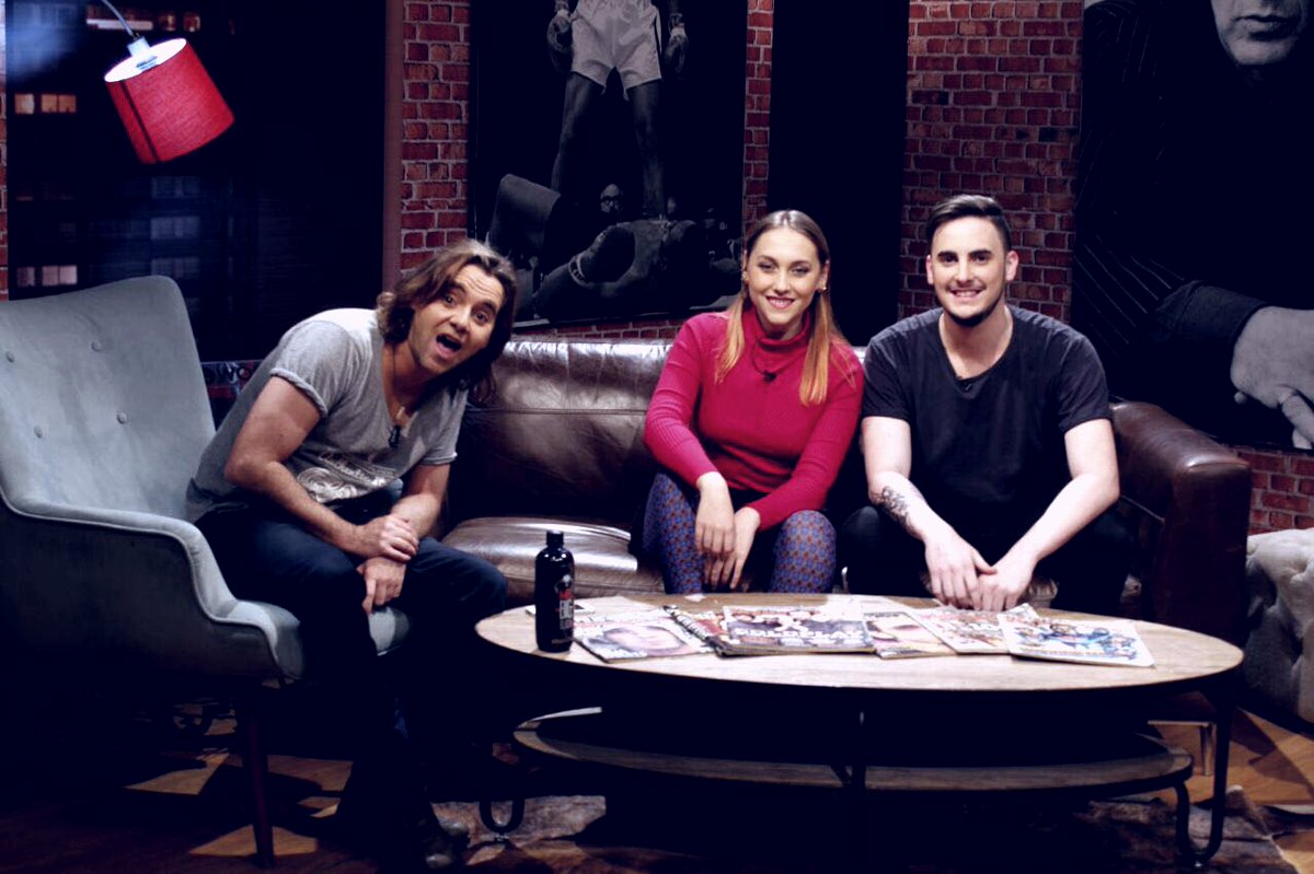 JUEVES 23:30 POR CANAL VIVE DE VTR! Como ya es habitual, hoy tenemos música y @Faccioficial estará con nosotros 💃