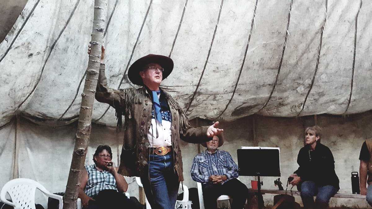 Cowboy poetry and tails of Alberta culture with <a href="/CDNTrailRiders/">Trail Riders</a> . #explorealberta