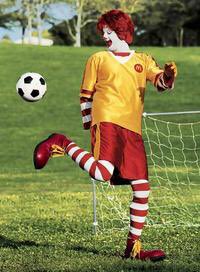 PalmeroloR's tweet photo. Ya @RealEspanaCD en el primer entrenamiendo. Pipipipipi @myibrin https://t.co/F0kC8tQ9pn