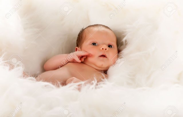 HarryAndLouisHu's tweet photo. “@Harry_Styles: Anthony Ezekiel-Stark Tomlinson is 20 days old today.” https://t.co/Ld7kUTeNDm