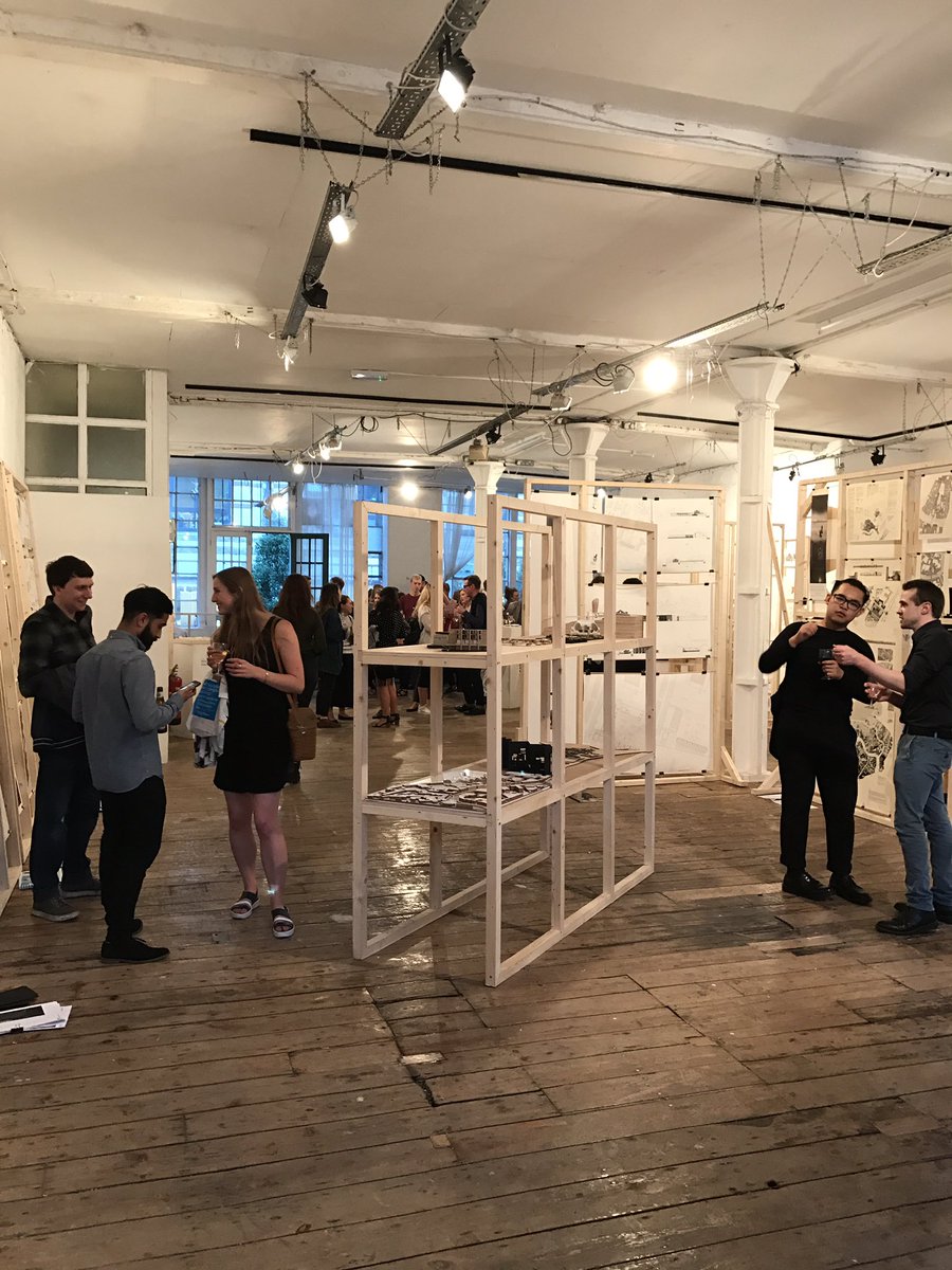 sarah_ackland's tweet photo. Amazing work at the @WSAExhibition last night with great inspiring positive thoughts from @SuDoBE &amp; @LoynCo #welshwinsagain #wsa https://t.co/ejEfbVSNCY