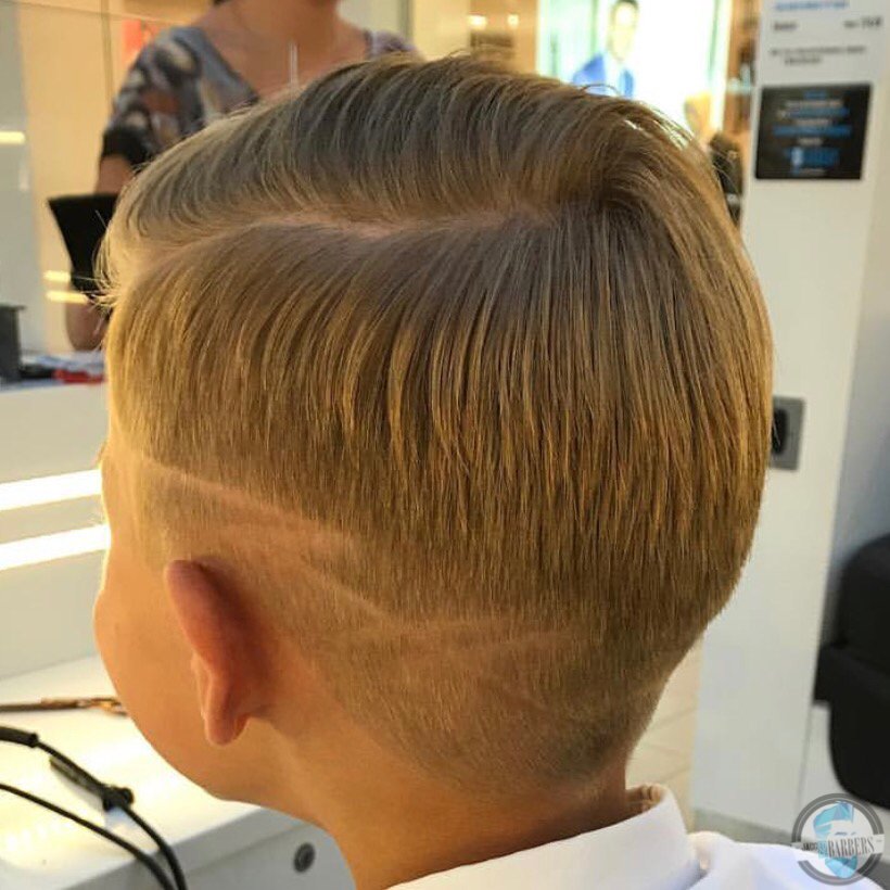 JaggedEdge1's tweet photo. #FreshTrimFriday ๐๐ป Credits to Serg at our shop in Lakeside for the haircut๐โ๏ธ https://t.co/3oqXDeglZo
