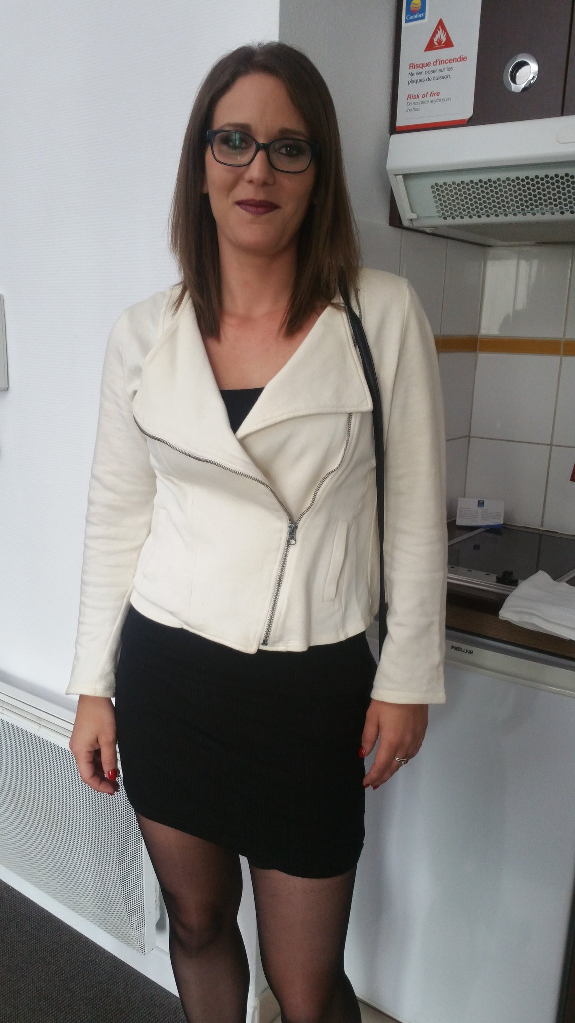 Sandy Lou on X: 👄👄👄 t.coSSB1PqXHJh  X