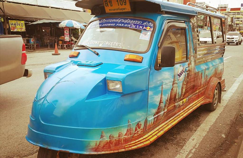 kiwisflythecoop's tweet photo. Pimp my Tuk Tuk. Flash stylez at #ayutthaya #thailand #tuktuk #fancywheels #pimpmyride #wandering #nomad #travelbl… https://t.co/a9Vut5q9Fu https://t.co/BtV7EFqB1j
