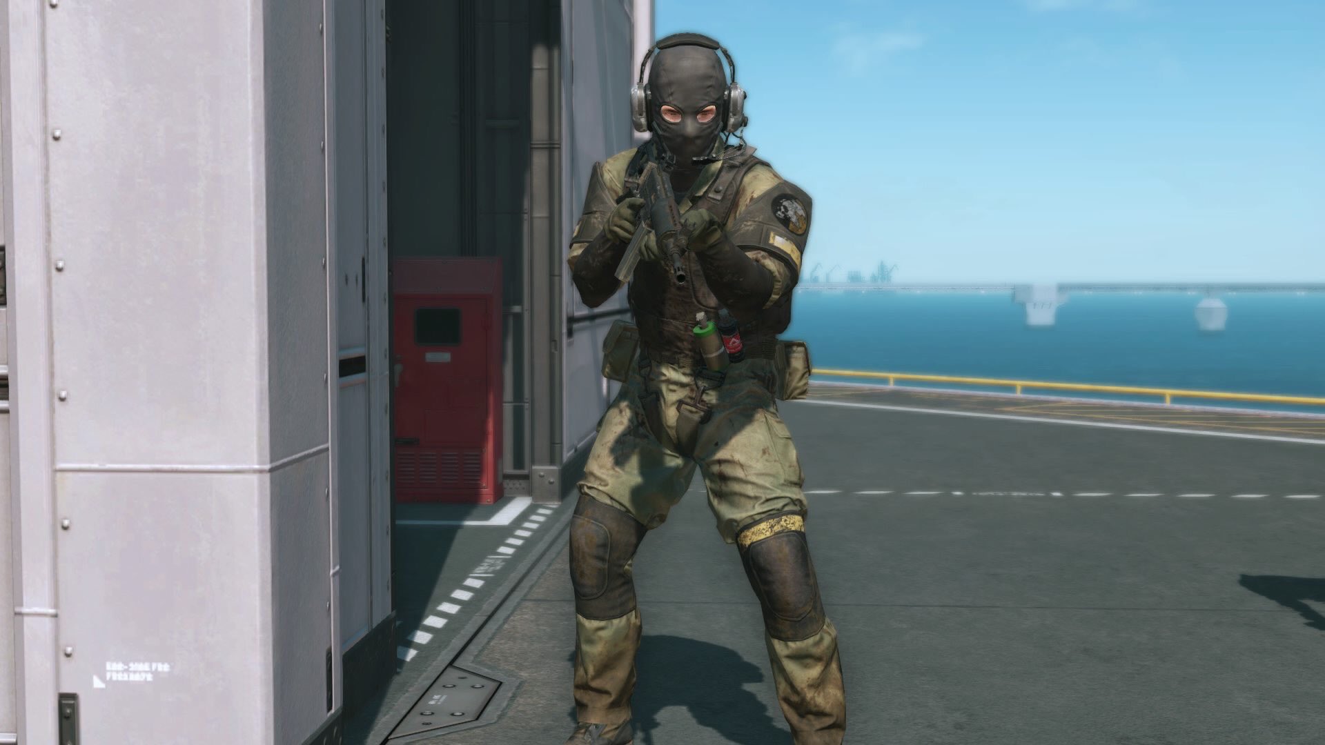 皆守タクト Metalgear Jp 公式さんには絶対伝えておきたい事が 旧マザーベース 兵ファンもいますので いつかdd兵専用野戦服で旧マザーベース兵の野戦服をお願いします T Co Qsasnosf Twitter