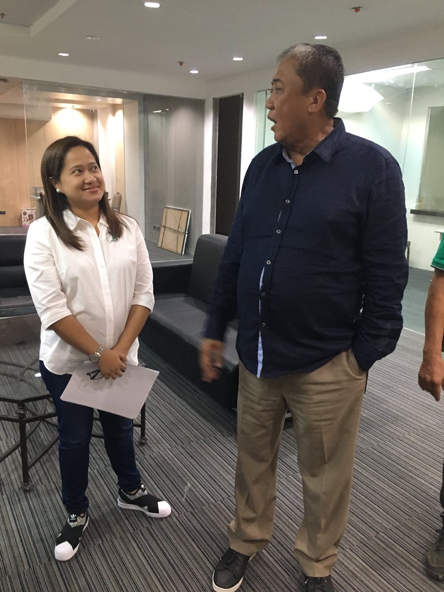 sarchavez's tweet photo. Bocaue Mayor Joni V. Tugna thanked @DOTr_PH Sec Art Tugade for approving her town's traffic decongestion plan #DOTrInClark @senatorjoelv https://t.co/QLbfNsZ1yf