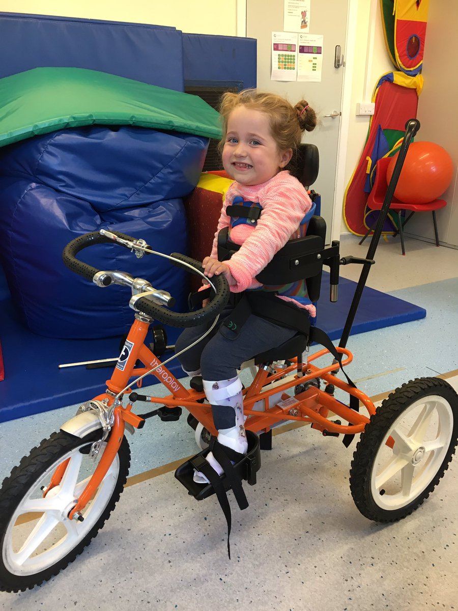FightforSma's tweet photo. After thinking we would never get to see Elsie ride a bike something she has always asked for.!!! This happened !! #theraplay #trike #sma https://t.co/2HAT4YGR5Z