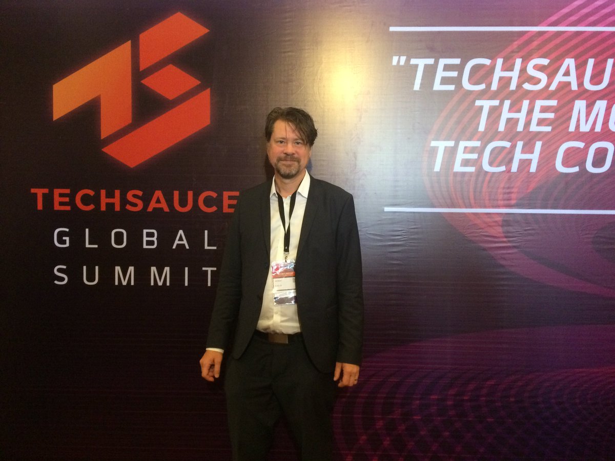 ChromaWay's tweet photo. Today at @TechsauceGlobal Summit, @hankhero presenting #Postchain and its technology! #consortiumdatabase https://t.co/AXMuisgyTC