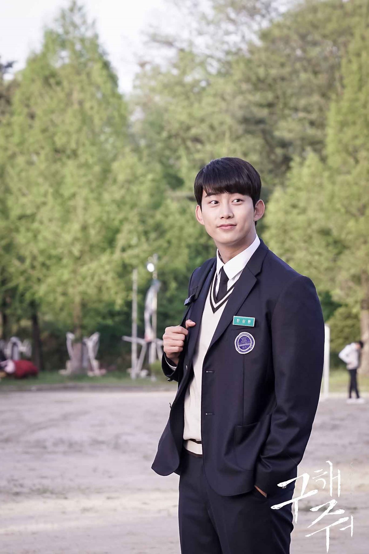 DFzC9-PUQAEgzRC.jpg:large