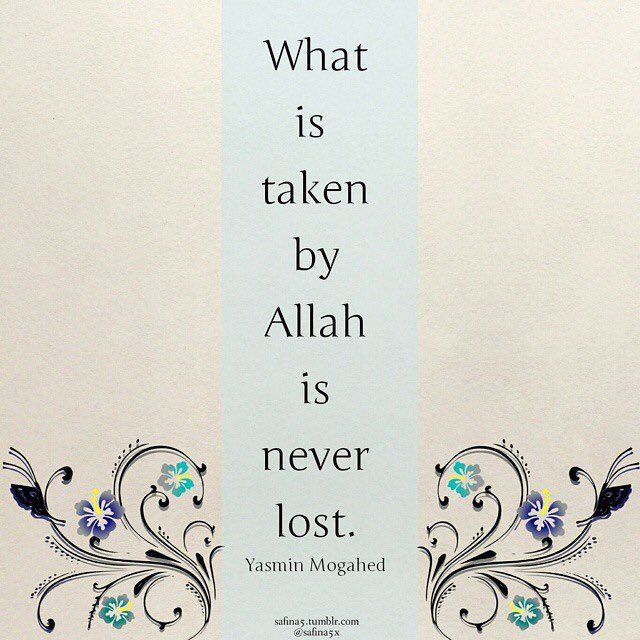 Neelofa's tweet photo. Indeed. Salam Jumaat people! ❤️ https://t.co/rPWSK3MboJ