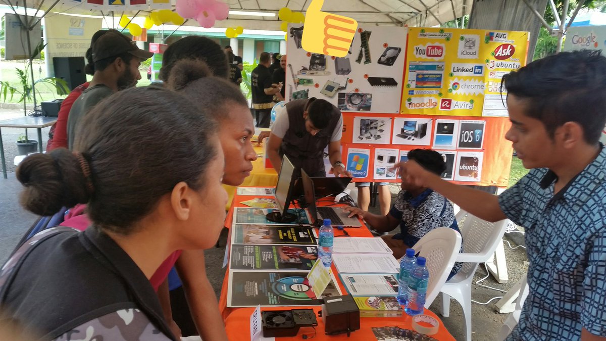 vj_cfs's tweet photo. Thnx to my student volunteer 4 making open day @UniSouthPacific foundation computing #ISF21 #CSF12 #ISP21 a huge success. Thnx Pravik Singh https://t.co/gAvA1D5r2n