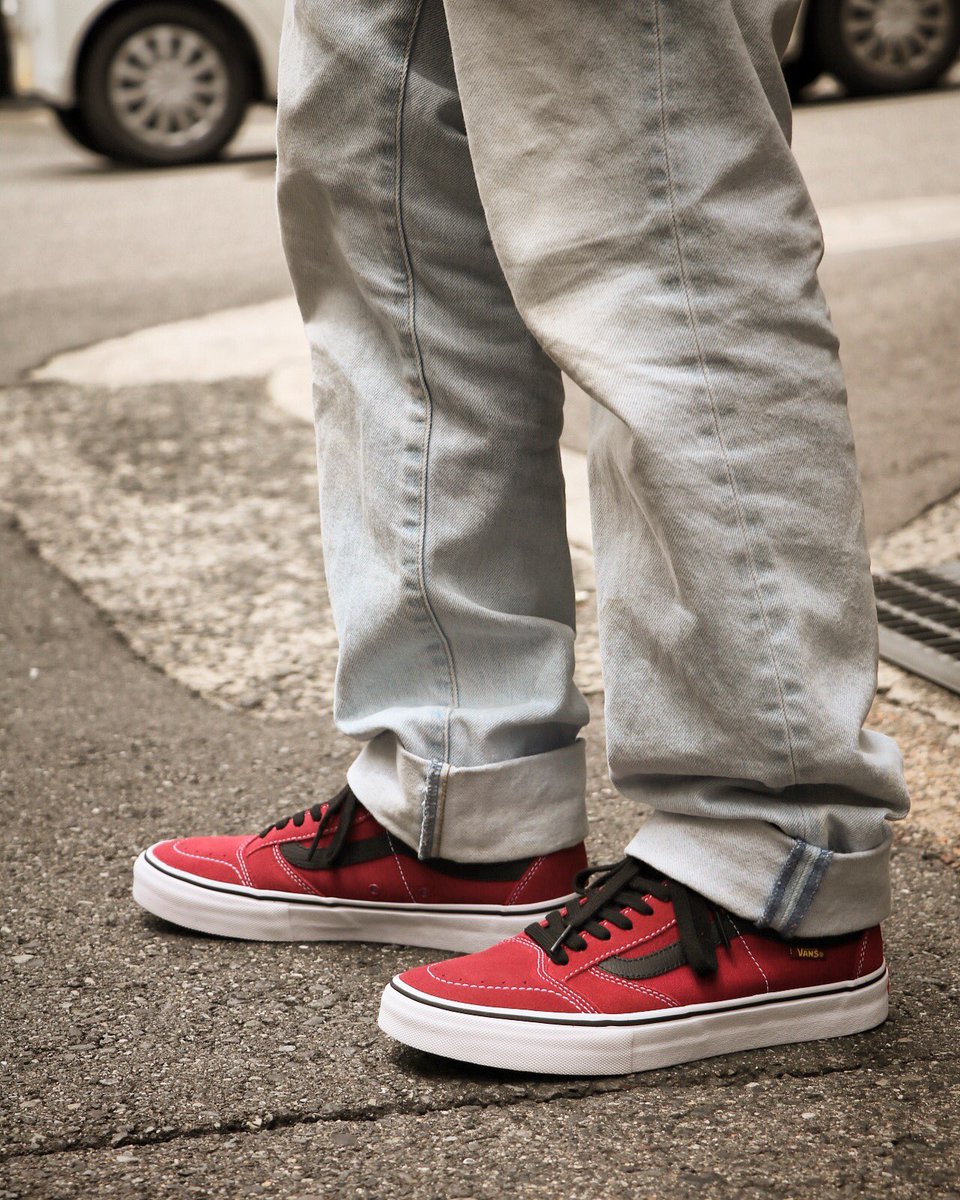 vans tnt red