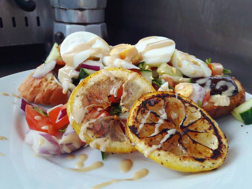 Here's to a Fabulous Friday #RovingCafeLondon <a href="/nomadic_gardens/">Nomadic Community</a>