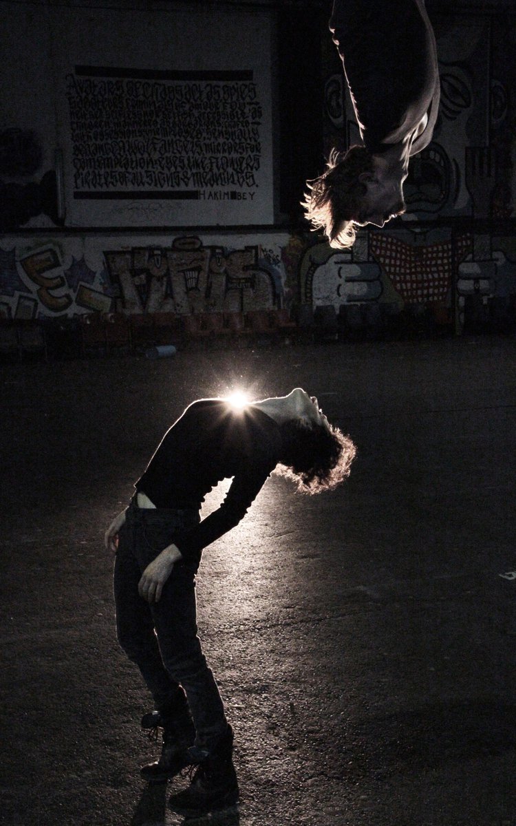 dancecreature's tweet image. #creature 
hanging out at the @edfringe this August at 5:35pm 
Aug 3-28 (not 15th)
tickets here: tinyurl.com/ya7n2qk7
#dance #EdFringe17