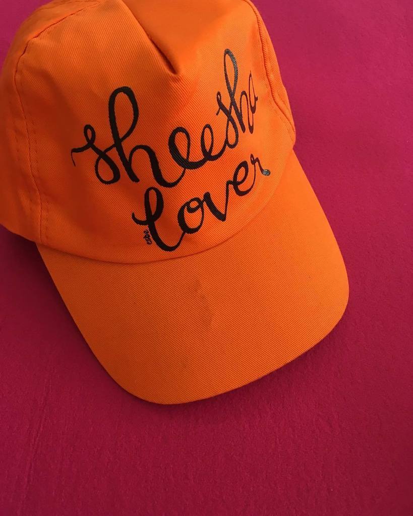 madebyesbe's tweet photo. Customised Hand Painted Caps ๐ .
.
.
#personalised #custompainted #caps #customisedcaps #handpaintedcaps #sheeshalโฆ https://t.co/kd3H3bURGG https://t.co/3KPFNEWUoU