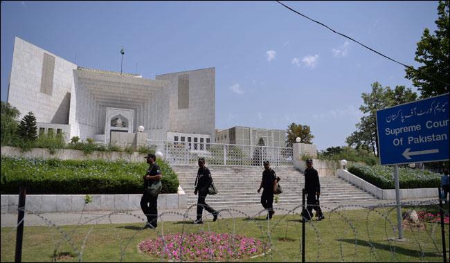 Panama Leaks: SC disqualifies Prime Minister Nawaz Sharif thenews.com.pk/latest/219619-…