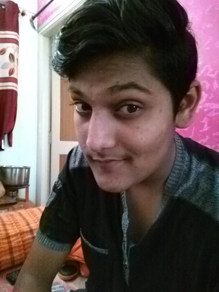 RahulKunchurkar's tweet photo. @IntexBrand As usual Friday.. Thinking to do something interesting https://t.co/zef8ShyBXC