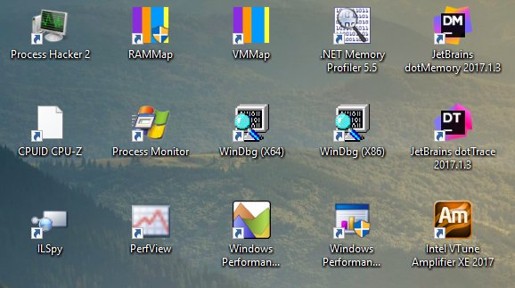 konradkokosa's tweet photo. My desktop has become a little monothematic... @dotnet #bookwritting https://t.co/xBVupErKKU