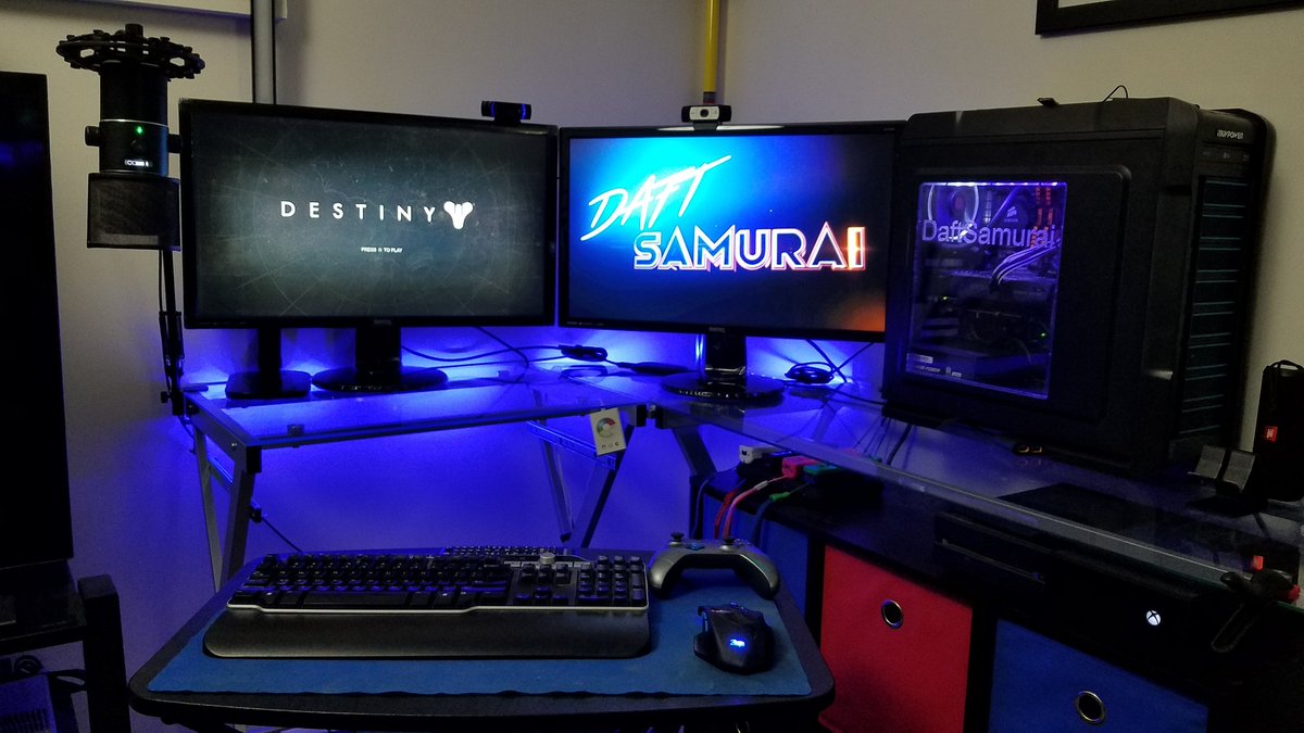 Edward Cordova New Setup What Do You Think Twitch Stream Tech Pc Gamer Pcgaming Battlestation Blog Vlog Benq Ps4 Xb1 Switch Daftsamurai T Co Zyvpyo9kt1