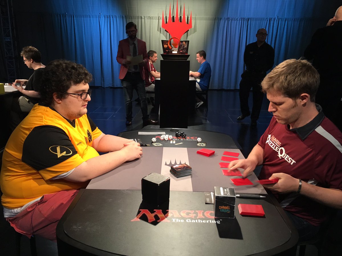 PlayMTG tweet picture
