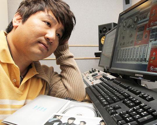 purpleNams's tweet photo. #BTS7M my ass out here waiting dont even ask whaT idek mixtape? Edits? Bring em all issa good day to die https://t.co/SkpDHHE2MP