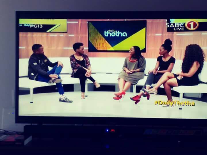 Iamcoachkb's tweet photo. We hope you were tuned in as Coach KB spoke about everything side dish... #dailythetha with Iamcoachkb https://t.co/GqZoEXr4NS