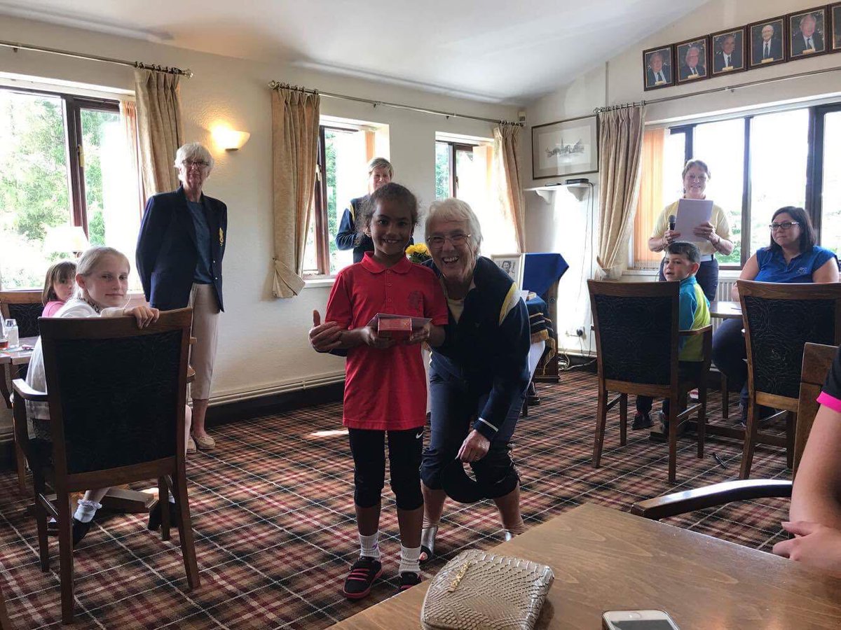 majorgolfdirect's tweet photo. One of our academy juniors picking up her first cheshire golf win! @CheshireGDG @moretonhills #juniorgolf #theopen2017 #wirral #golf https://t.co/DXGQSK2xqP