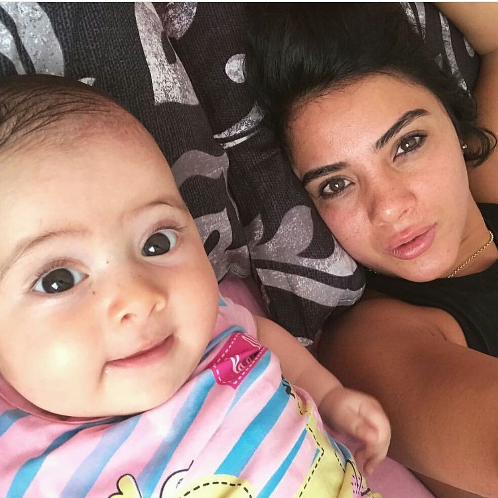 Sabriye ailesi ve dostlariyla mutluyken adem ile ilgili konusarak canini sıkmayalım belli ki umrunda değil #SŞFC