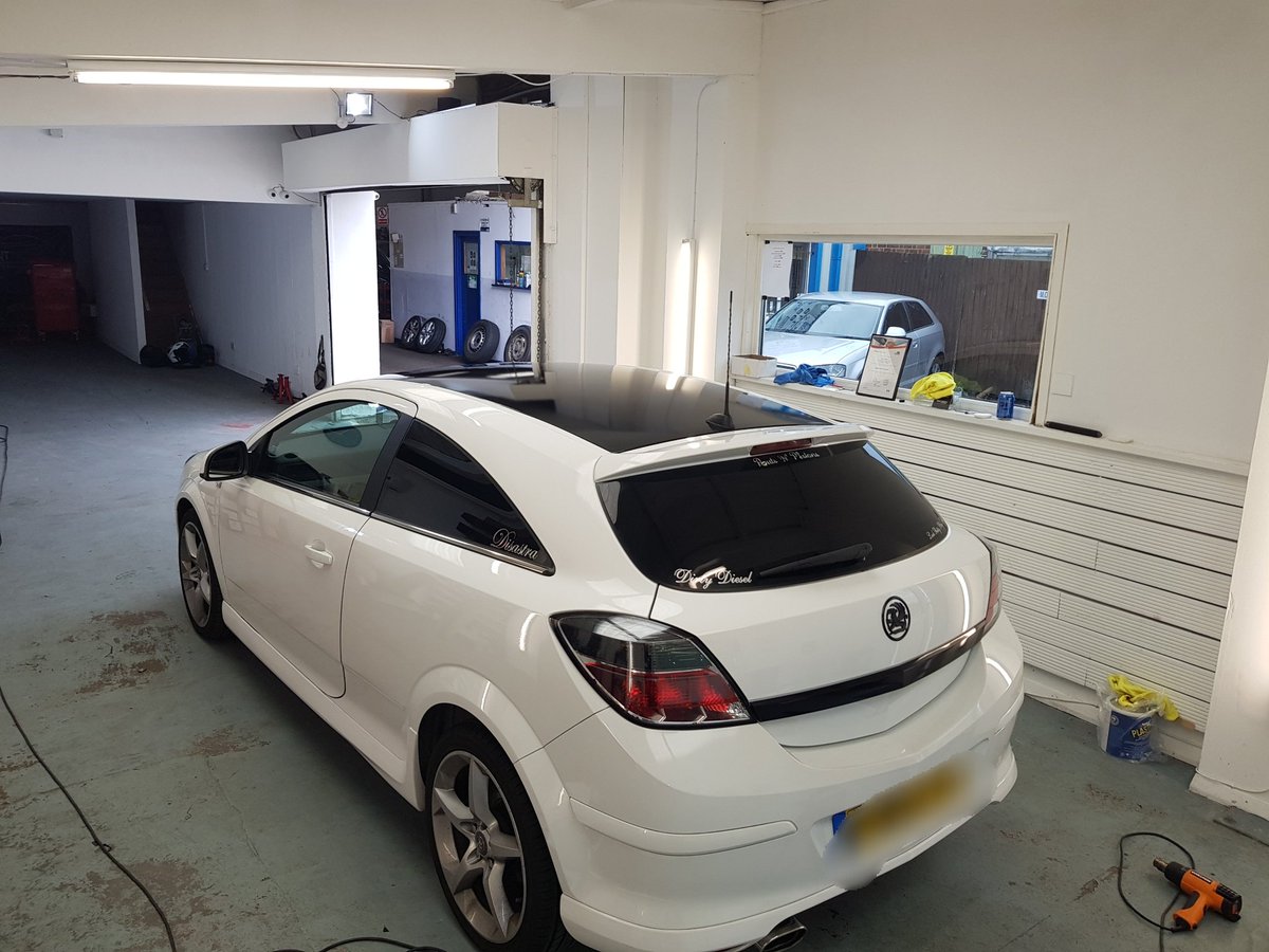 TintTech_Notts's tweet photo. More recent installs. #roofwrap #vinyl #vinylwrap #paintisdead #tints #windowtints #windowfilm
#nottingham #autostyling https://t.co/YLzybgvzWG