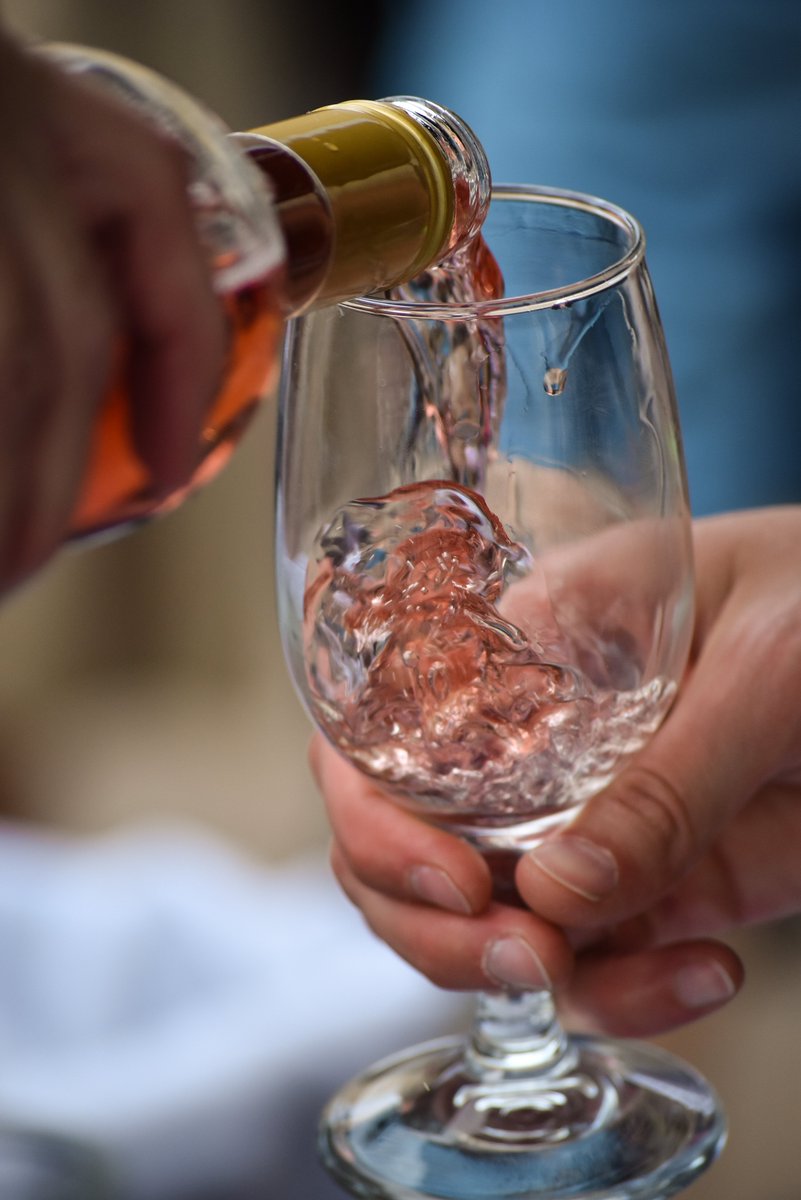 TheBlueStarcos's tweet photo. We're still daydreaming about the Rosé Social.  #RoséAllDay https://t.co/sODqQoWnQj