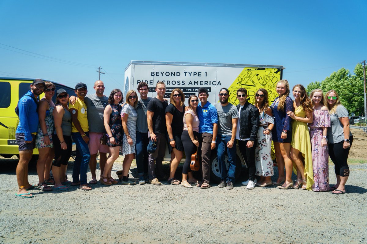 BeyondType1's tweet photo. Co-Founder @NickJonas joined @TeamBikeBeyond, celebrating #BikeBeyond! Stories, karaoke, and a great time before the final ride! #T1D https://t.co/OcsRZmA7GK