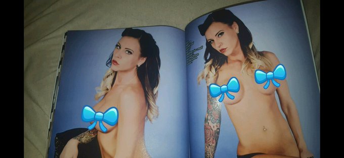 Sneak peak inside my new issue of intoxicating magazine ;) https://t.co/yp0VS93I23